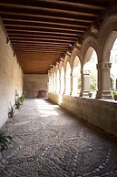 Albergue Monasterio de La Magdalena - Hostel
