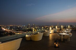 Avani+ Riverside Bangkok Hotel