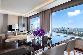 Avani+ Riverside Bangkok Hotel