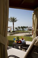 Bab Al Qasr Hotel
