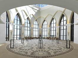 Bab Al Qasr Hotel