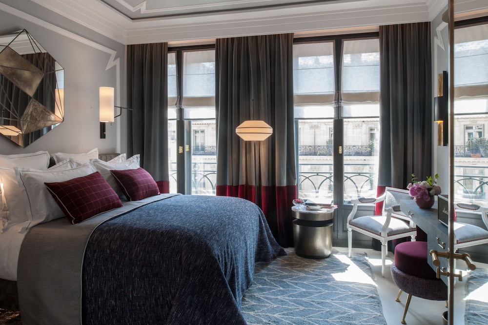 Nolinski Paris - Evok Collection