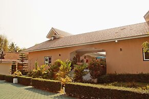 Nok Resort & Hotel