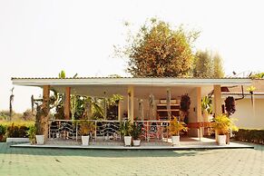 Nok Resort & Hotel