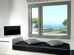 San Marino Suites by Calm Collection
