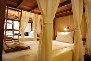 Metro Pratunam Boutique Hotel