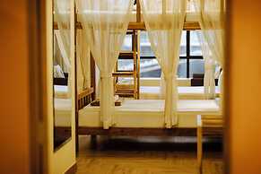 Metro Pratunam Boutique Hotel