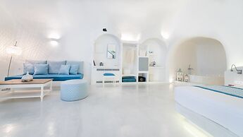 Maregio Suites