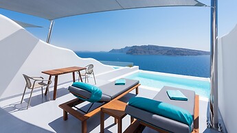 Maregio Suites