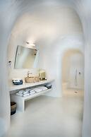Maregio Suites