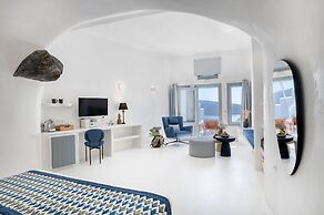 Maregio Suites