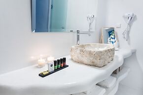 Maregio Suites