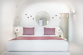 Maregio Suites