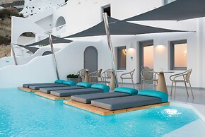 Maregio Suites