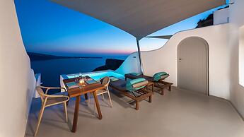 Maregio Suites