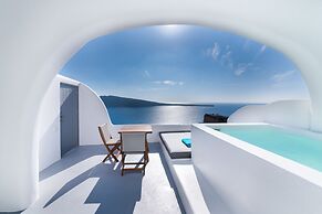 Maregio Suites