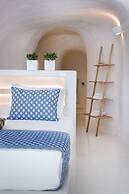 Maregio Suites