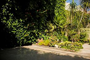 Lahore Guest House