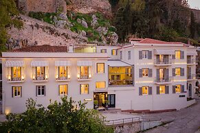 Leto Nuevo Hotel
