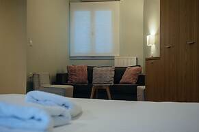 Leto Nuevo Hotel