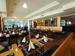 Hotel Holiday