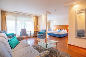 Hotel Holiday