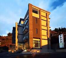 Yonghe Resort