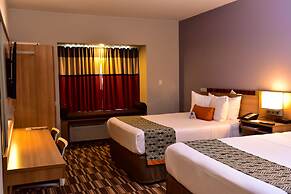 Microtel Inn & Suites by Wyndham Cuauhtemoc Campos Menonitas