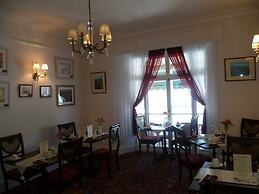 Dolphin Guest House