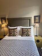 Antler Guest House