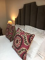 Antler Guest House