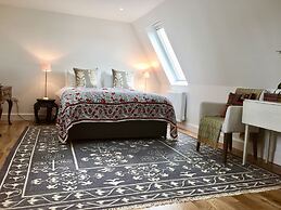 Antler Guest House