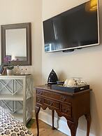 Antler Guest House