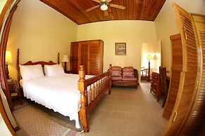Charela Inn Hotel