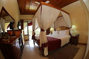 Charela Inn Hotel