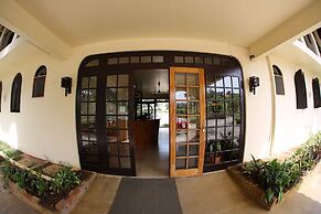 Charela Inn Hotel