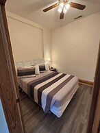 Hermann Crown Suites