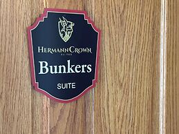 Hermann Crown Suites