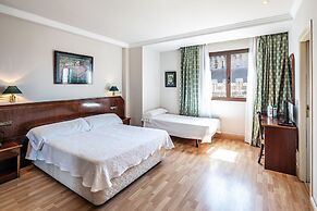 Hotel Torrebillela