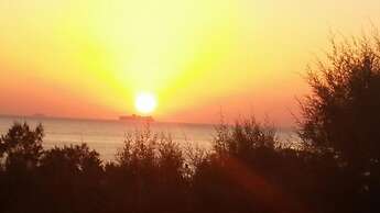 Troulis Seaside
