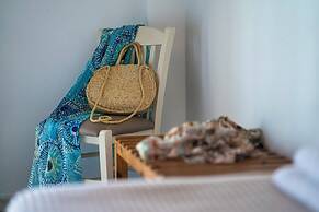 Troulis Seaside