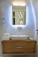 Daydream Luxury Suites