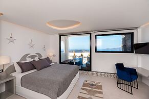 Daydream Luxury Suites