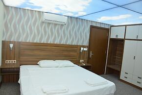 Emily Rose Hotel