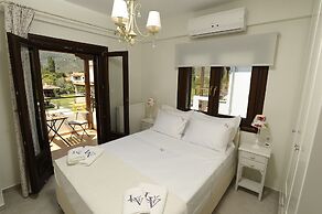 Levantes Villas