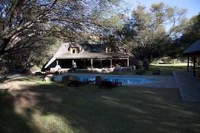 Ko-Ka Tsara Bushcamp