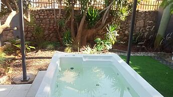 Galagos Lodge