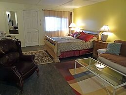 Eagle's Nest Resort