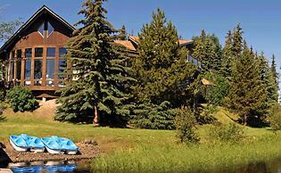 Eagle's Nest Resort