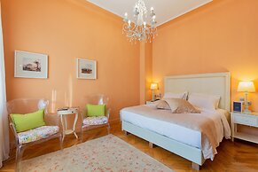 Sweet Home Hotel